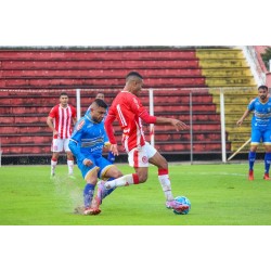 São Joseense perde para o Hercílio Luz em jogo da Série D e a sua classificação está ameaçada